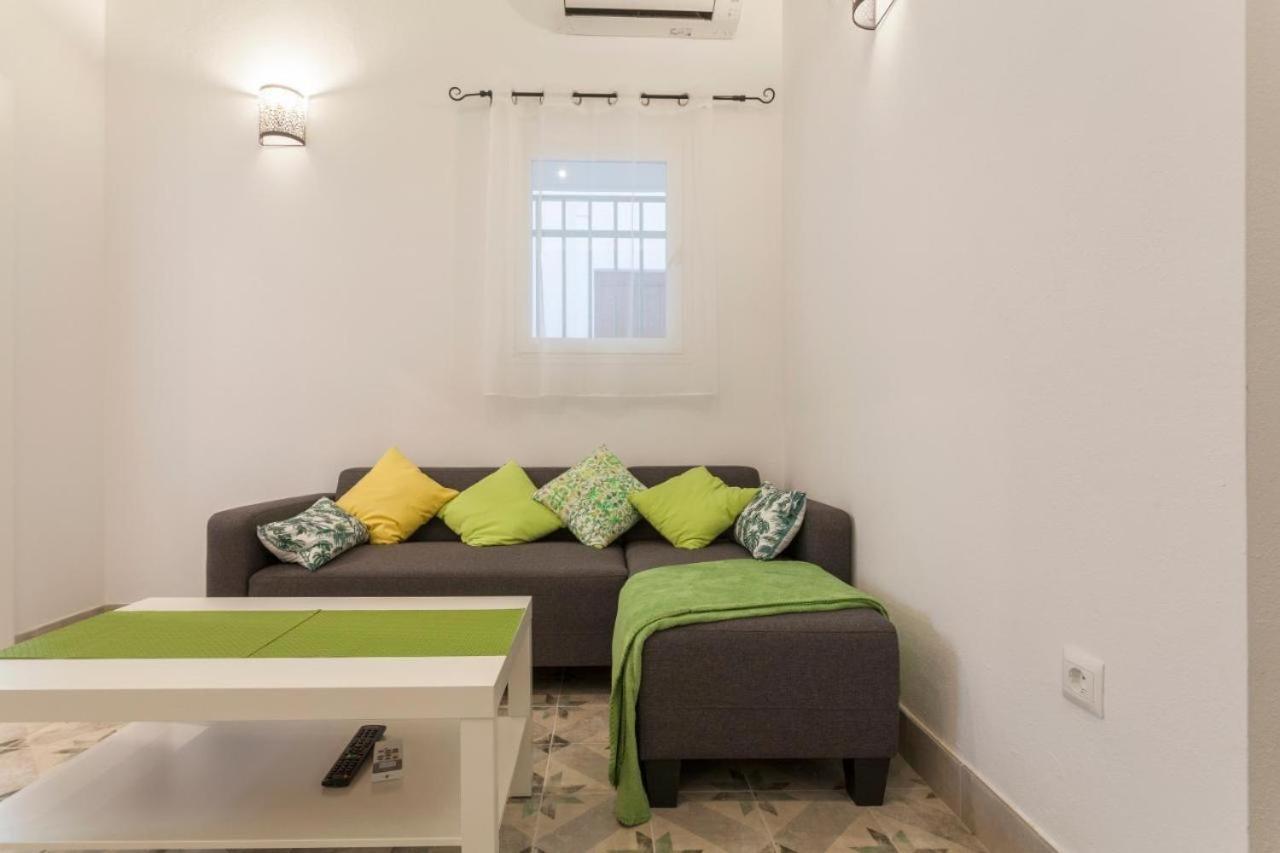 Wish Suite Pureza De Triana Sevilla Bagian luar foto