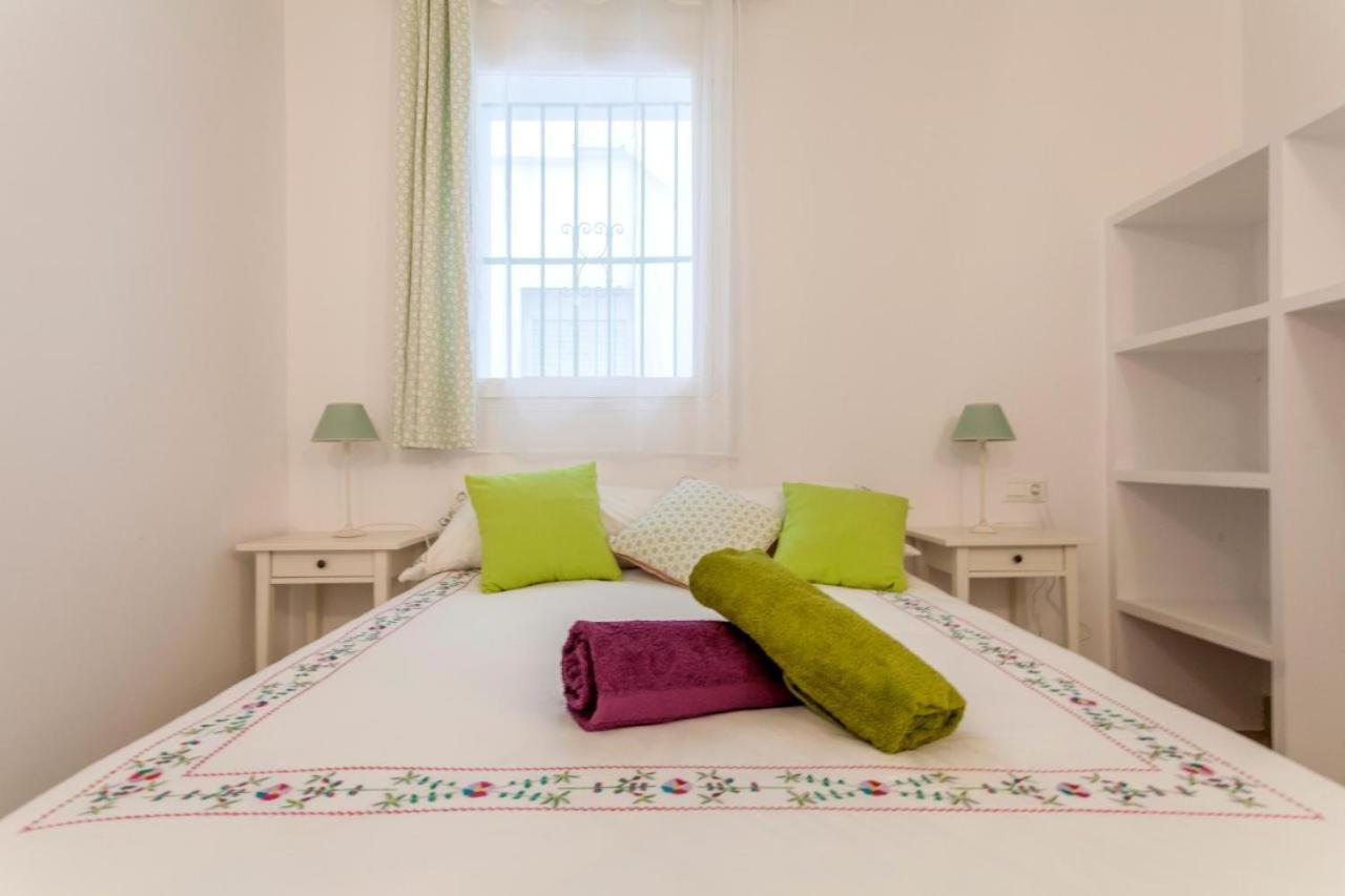 Wish Suite Pureza De Triana Sevilla Bagian luar foto
